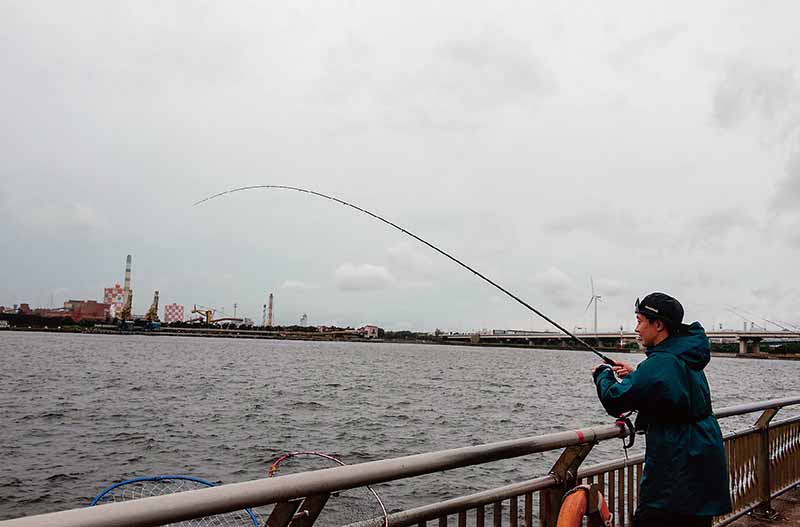 東扇島西公園】編集部クロハのわらしべトライアスロン【後編】 | 全国
